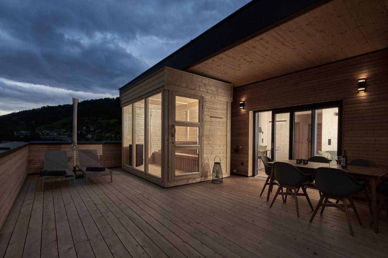Black Forest Lodges - Gehobene Ferienwohnungen Mit Privatsaunas トゥルフェス エクステリア 写真